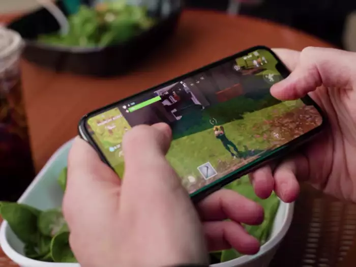 fornite on mobile